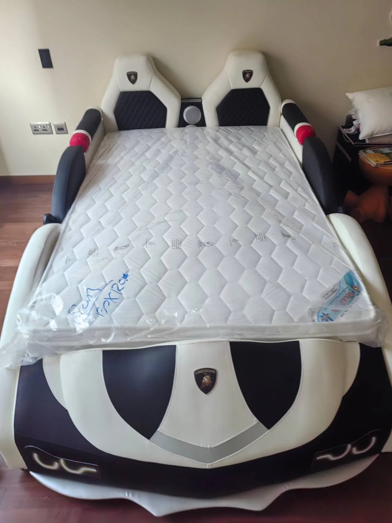 COOLBABY ETC1127 Children's Bed Boys Bed Car Style Single Bed (Without Mattress)