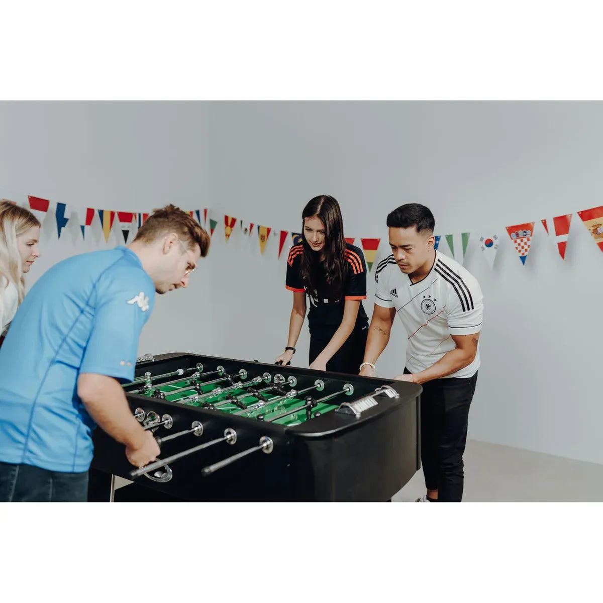 Steel Chromed Foosball Soccer Table | Modern MDF Football Game Table 125 x 145 x 90 cm