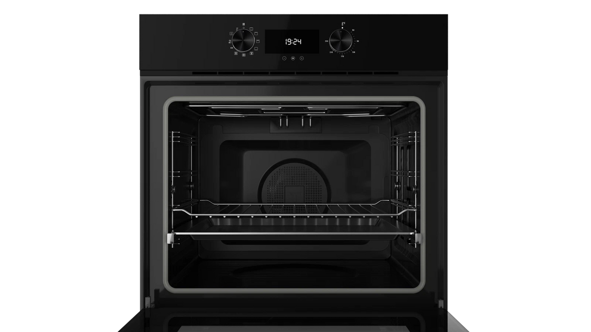 Teka HLB 8400 FBK 70L FullBlack Built-In Multifunction Oven – 9 Functions, SurroundTemp & HydroClean